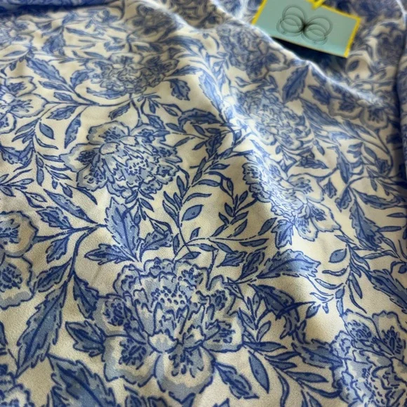 Cece Puff Sleeve Top NWT SZ Small Boho Feminine Romantic Office Career Festival - Picture 8 of 8